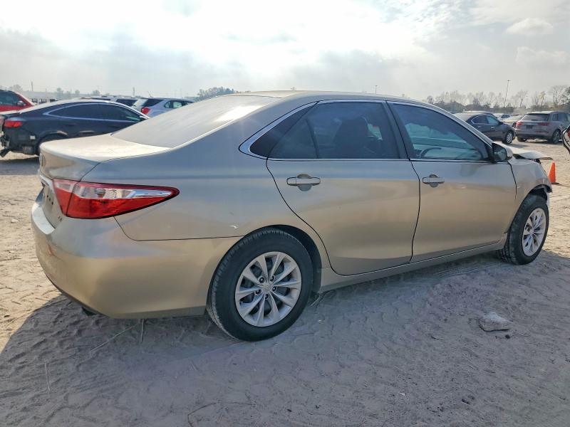 Photo 3 from auction – 2017 TOYOTA CAMRY with VIN 4T1BF1FK7HU302777
