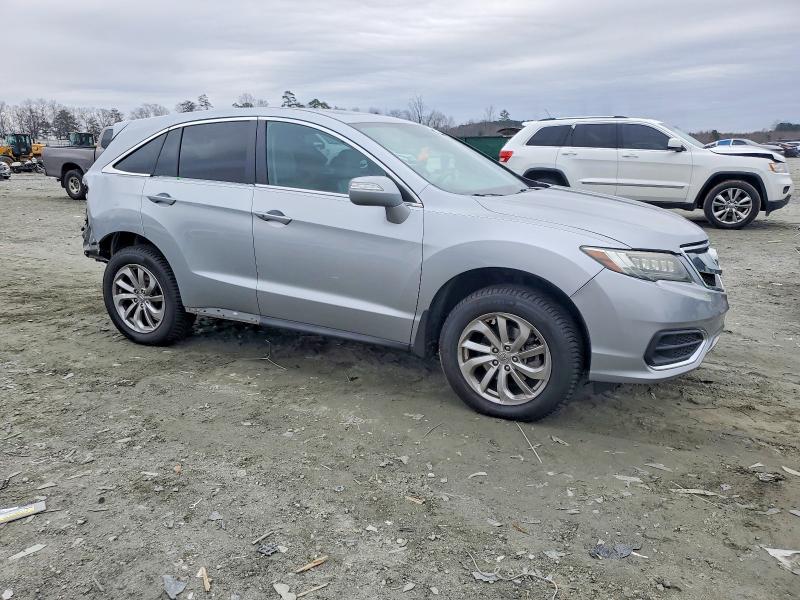 Photo 4 from auction – 2018 ACURA RDX with VIN 5J8TB3H34JL014122