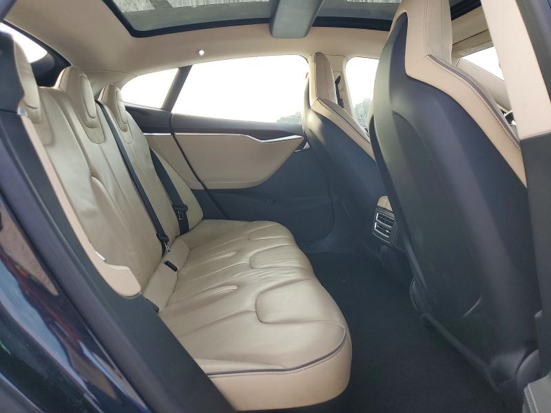 Photo 10 from auction – 2014 TESLA MODEL S with VIN 5YJSA1S14EFP41827
