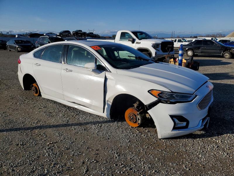 Photo 4 from auction – 2019 FORD FUSION with VIN 3FA6P0D9XKR184693