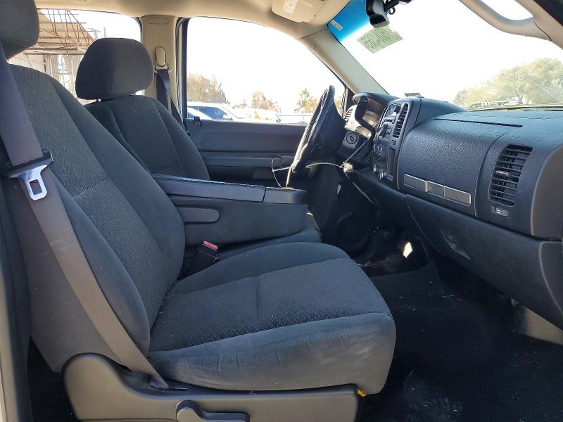 Photo 7 from auction – 2007 GMC NEW SIERRA with VIN 2GTEC13J571524153