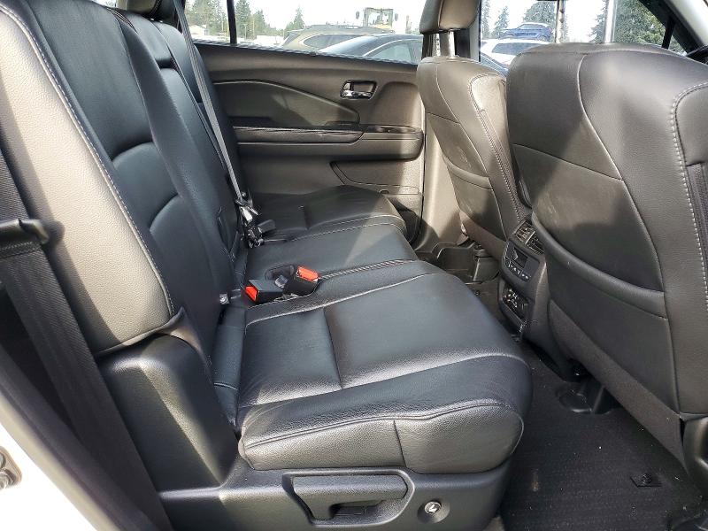 Photo 11 from auction – 2018 HONDA PILOT TOUR with VIN 5FNYF6H96JB041971