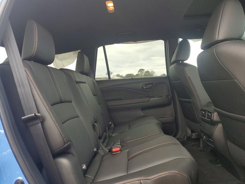 Photo 11 from auction – 2025 HONDA PASSPORT T with VIN 5FNYF8H63SB016707