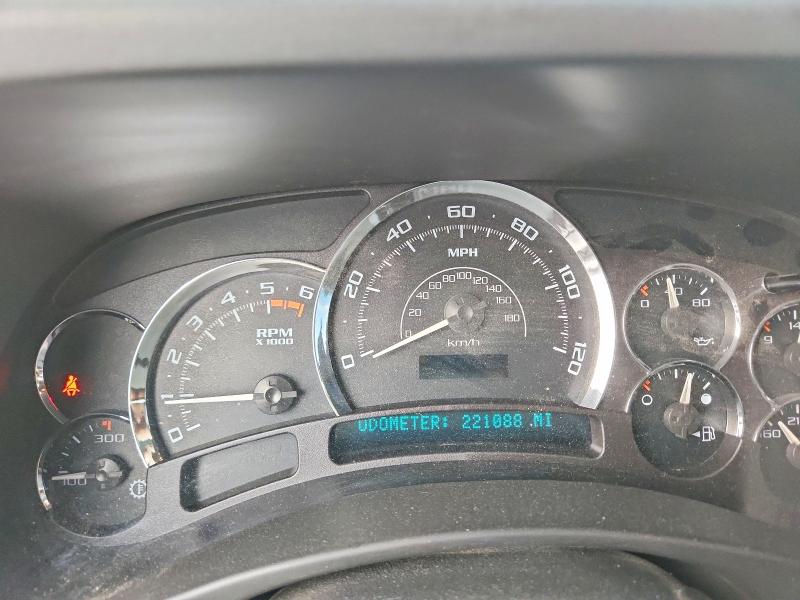 Photo 9 from auction – 2005 CADILLAC ESCALADE E with VIN 3GYFK66N95G254149