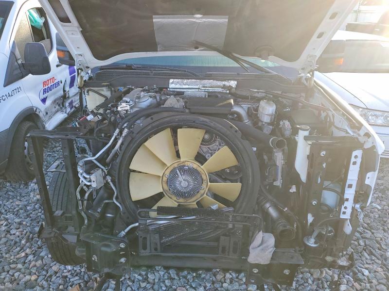 Photo 11 from auction – 2019 CHEVROLET SILVERADO with VIN 1GC4KVCY6KF143237