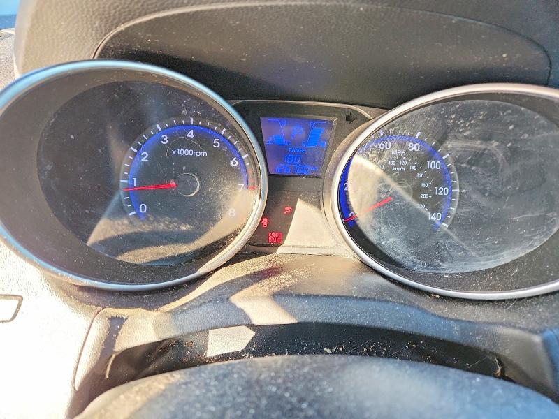Photo 9 from auction – 2011 HYUNDAI TUCSON GLS with VIN KM8JUCAC0BU203870
