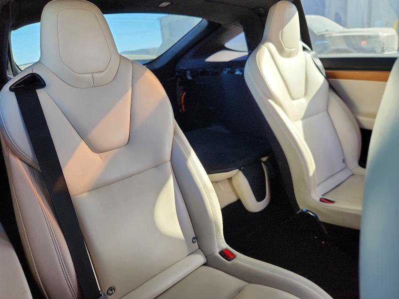 Photo 11 from auction – 2020 TESLA MODEL X with VIN 5YJXCBE28LF234338