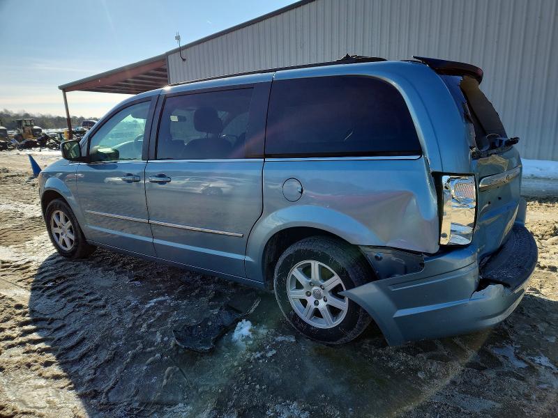 Photo 2 from auction – 2010 CHRYSLER TOWN & COU with VIN 2A4RR5D1XAR324331