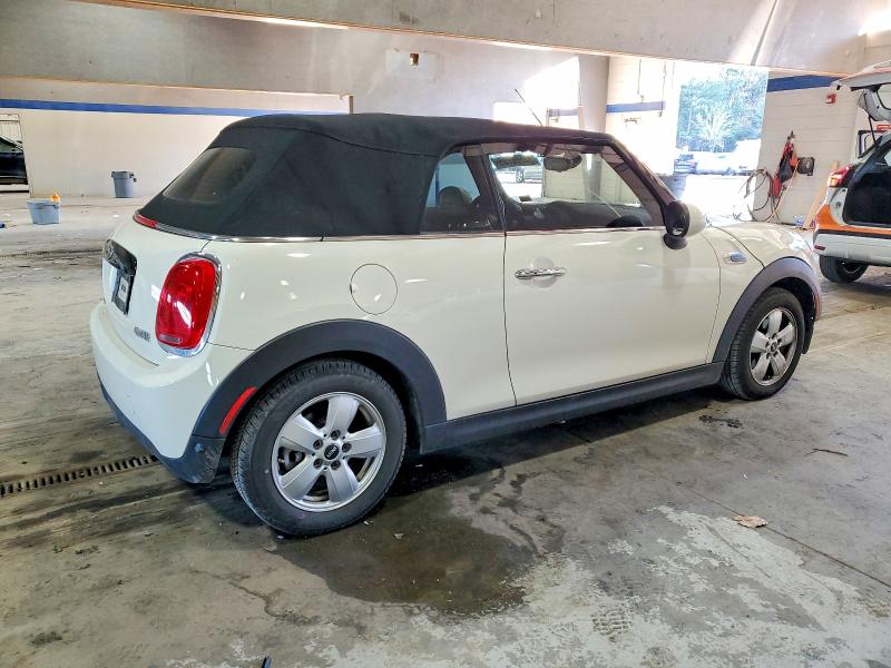 Photo 3 from auction – 2016 MINI COOPER with VIN WMWWG5C5XG3C19602