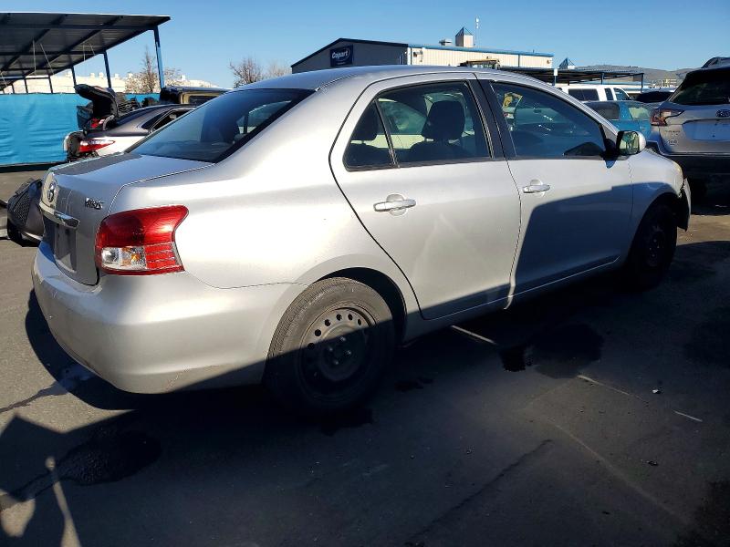 Photo 3 from auction – 2012 TOYOTA YARIS with VIN JTDBT4K3XCL038336