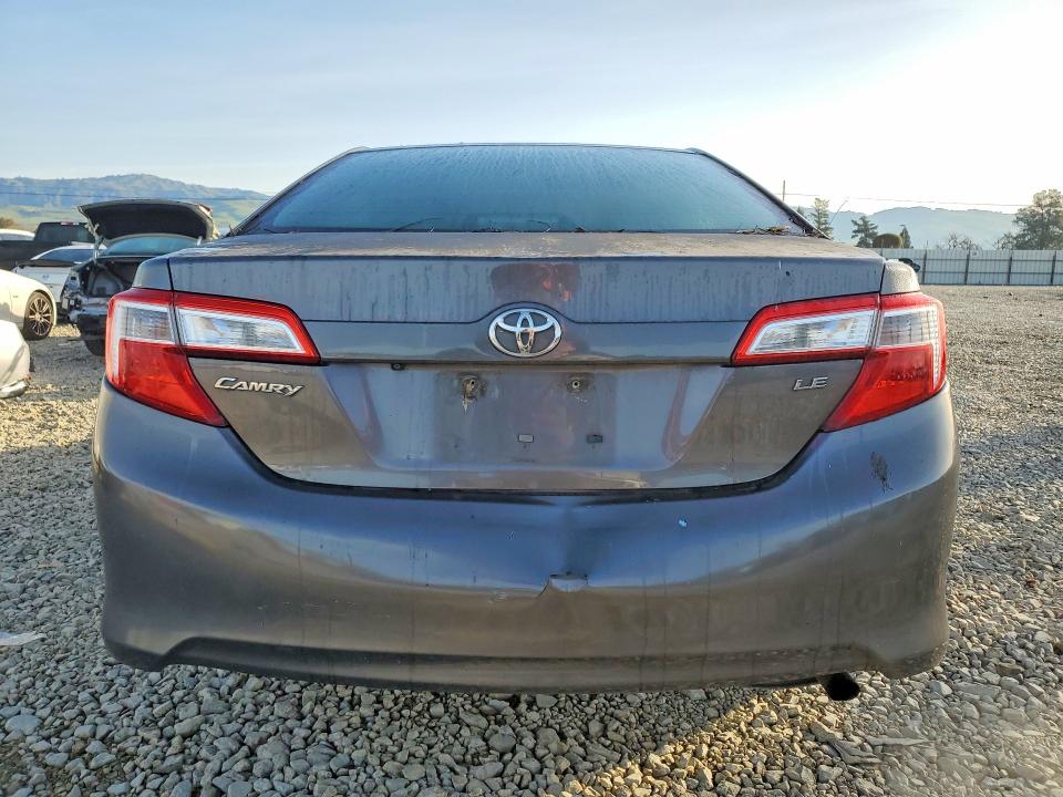 Photo 6 from auction – 2014 TOYOTA CAMRY L with VIN 4T4BF1FK3ER399199