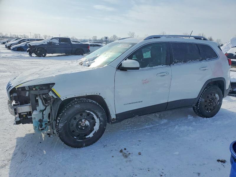 JEEP CHEROKEE 2015 with VIN 1C4PJMDB9FW580885 - Photo from auction