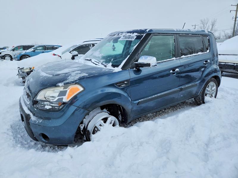 KIA SOUL 2011 with VIN KNDJT2A25B7310727 - Photo from auction