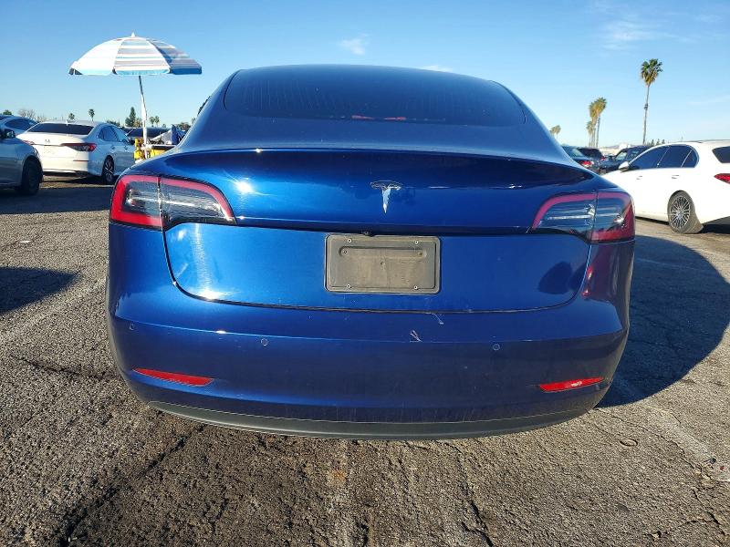 Photo 6 from auction – 2019 TESLA MODEL 3 with VIN 5YJ3E1EA5KF427135