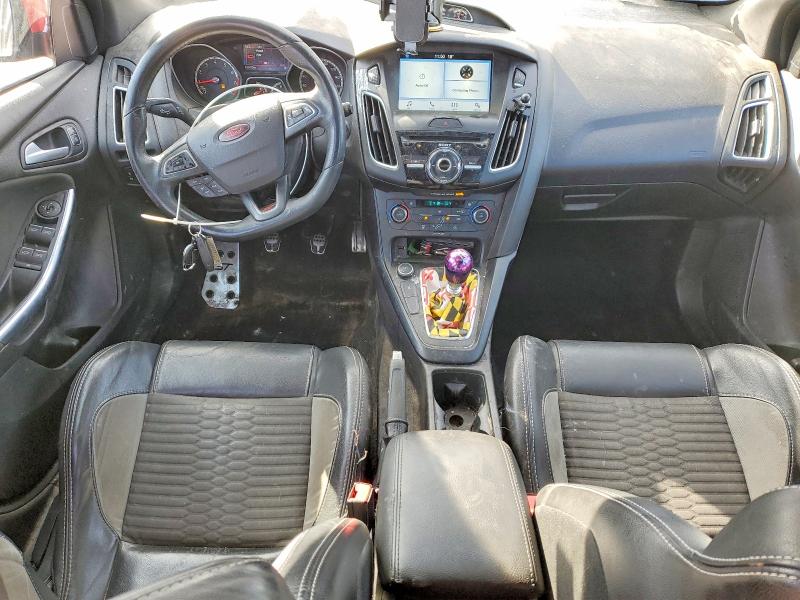 Photo 8 from auction – 2016 FORD FOCUS with VIN 1FADP3L99GL396775
