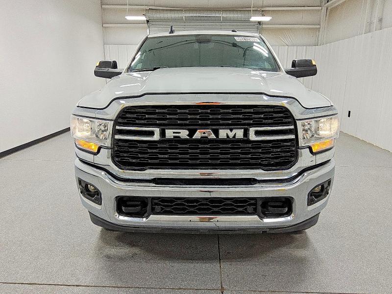 Photo 5 from auction – 2022 RAM 2500 BIG H with VIN 3C6UR5DL6NG272670