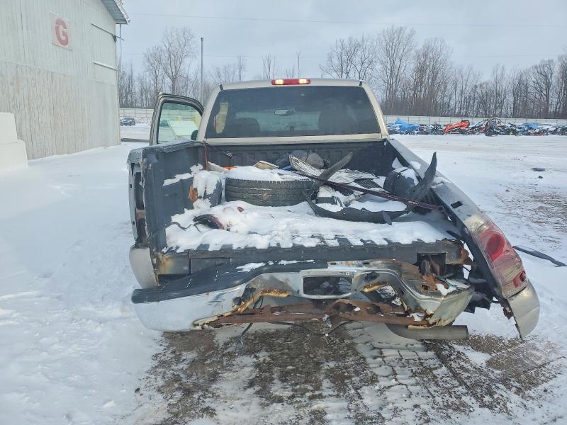 Photo 6 from auction – 2003 CHEVROLET SILVERADO with VIN 2GCEC19X131338678