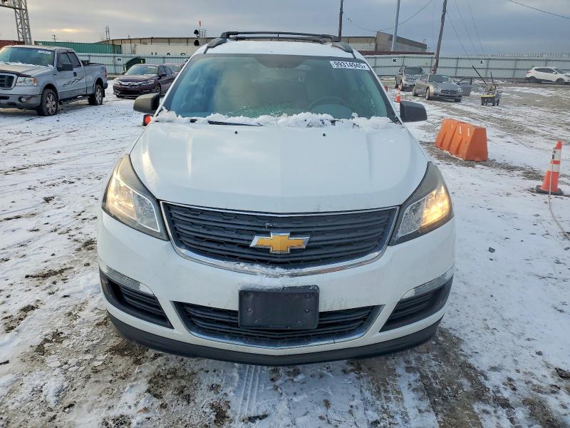 Photo 5 from auction – 2017 CHEVROLET TRAVERSE L with VIN 1GNKRFED1HJ203201