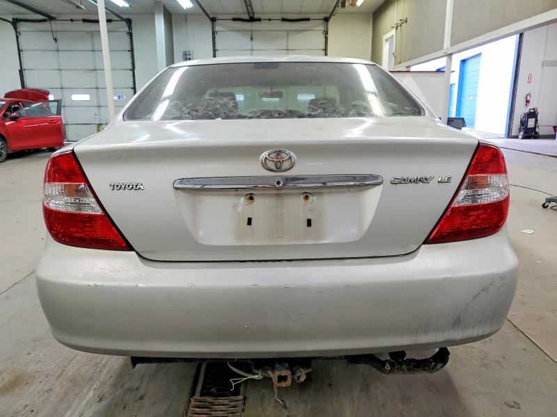 Photo 6 from auction – 2002 TOYOTA CAMRY LE with VIN JTDBE32K020135332