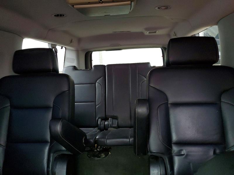 Photo 10 from auction – 2015 CHEVROLET SUBURBAN with VIN 1GNSKJKC6FR522241