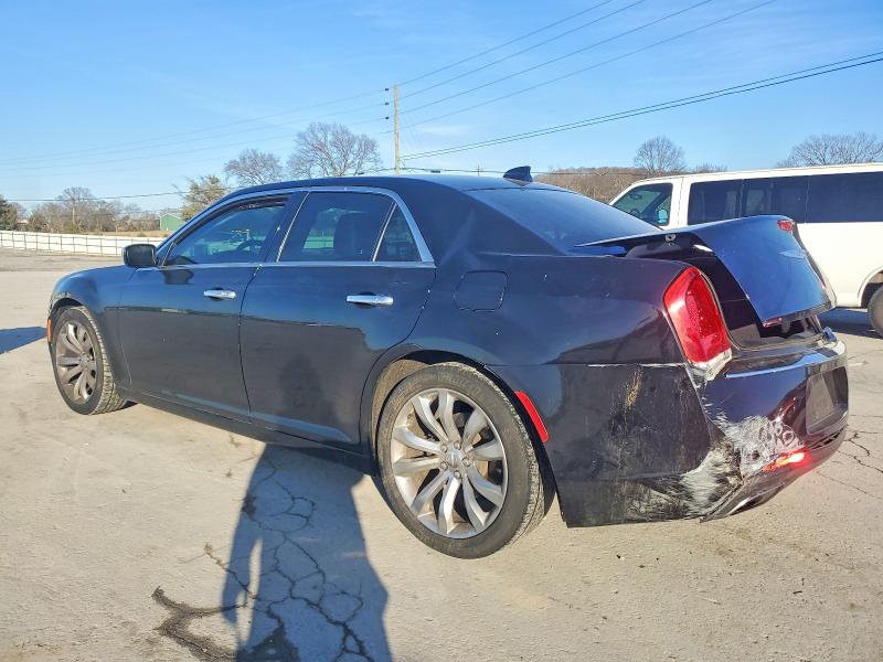Photo 2 from auction – 2018 CHRYSLER 300 LIMITE with VIN 2C3CCAEGXJH123290