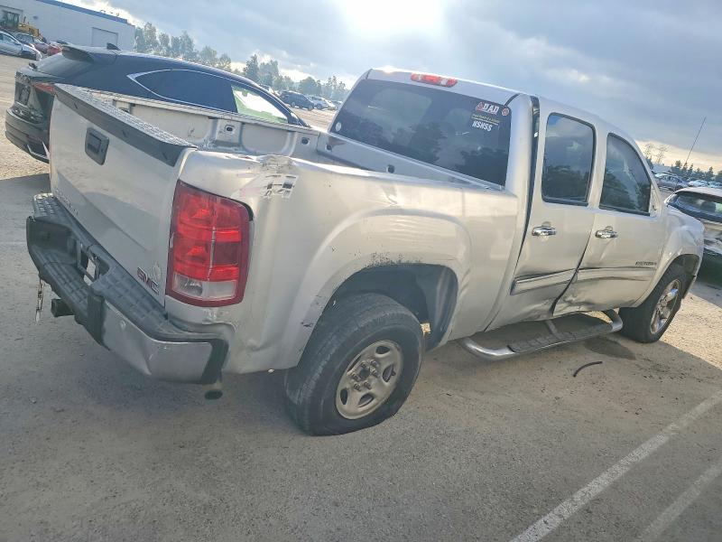 Photo 3 from auction – 2013 GMC SIERRA K15 with VIN 3GTP2VE70DG135475