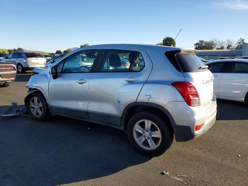 Photo 2 from auction – 2017 CHEVROLET TRAX LS with VIN KL7CJKSB9HB065222