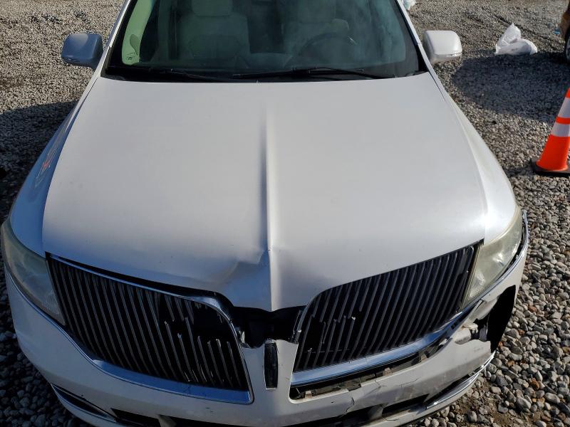 Photo 12 from auction – 2014 LINCOLN MKT with VIN 2LMHJ5AT1EBL50099