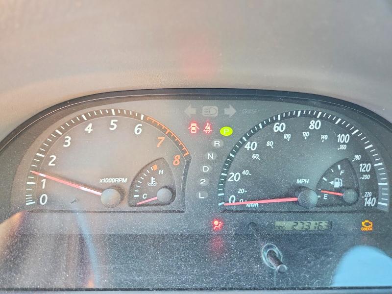 Photo 9 from auction – 2004 TOYOTA CAMRY LE with VIN 4T1BE32K24U866397