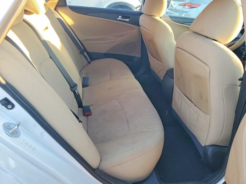 Photo 10 from auction – 2011 HYUNDAI SONATA GLS with VIN 5NPEB4AC5BH010769