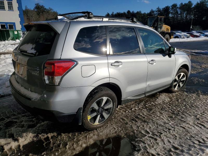Photo 3 from auction – 2017 SUBARU FORESTER 2 with VIN JF2SJAEC5HH494935