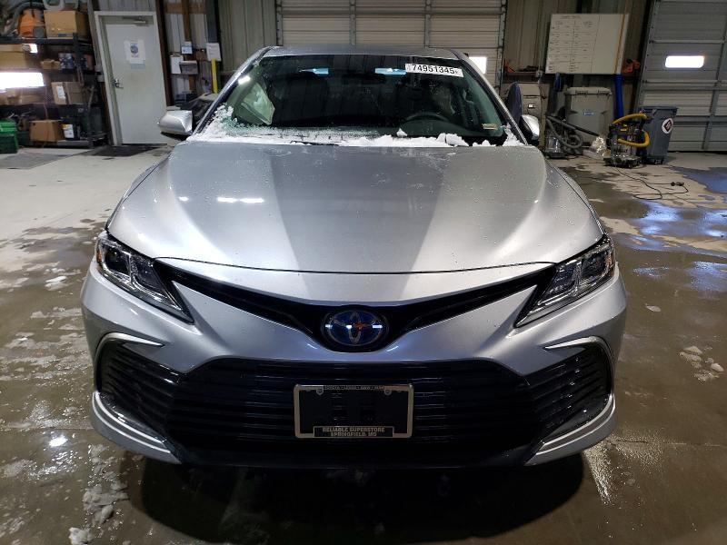 Photo 5 from auction – 2021 TOYOTA CAMRY with VIN 4T1C31AK9MU569546