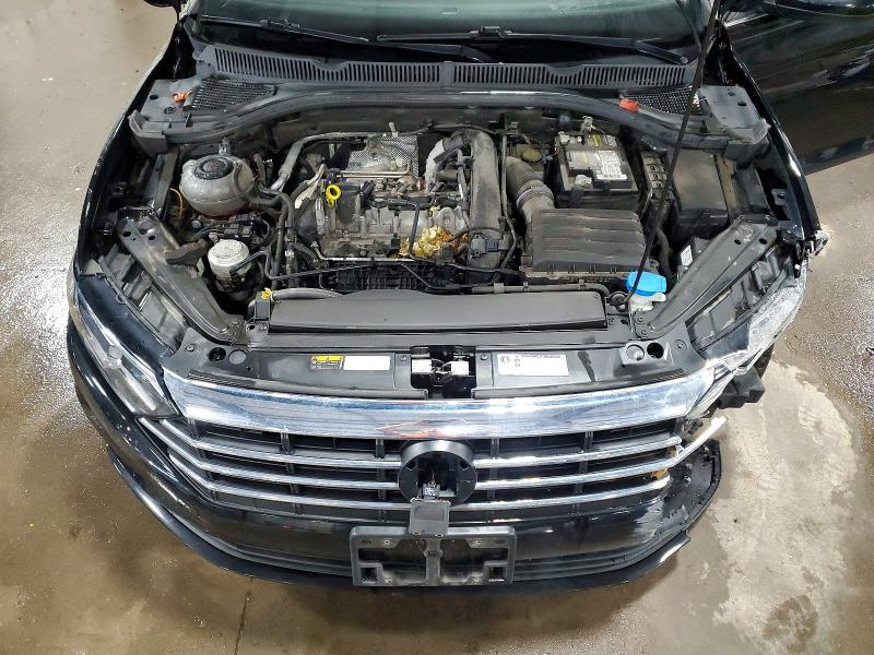 Photo 11 from auction – 2019 VOLKSWAGEN JETTA with VIN 3VWC57BU2KM071592