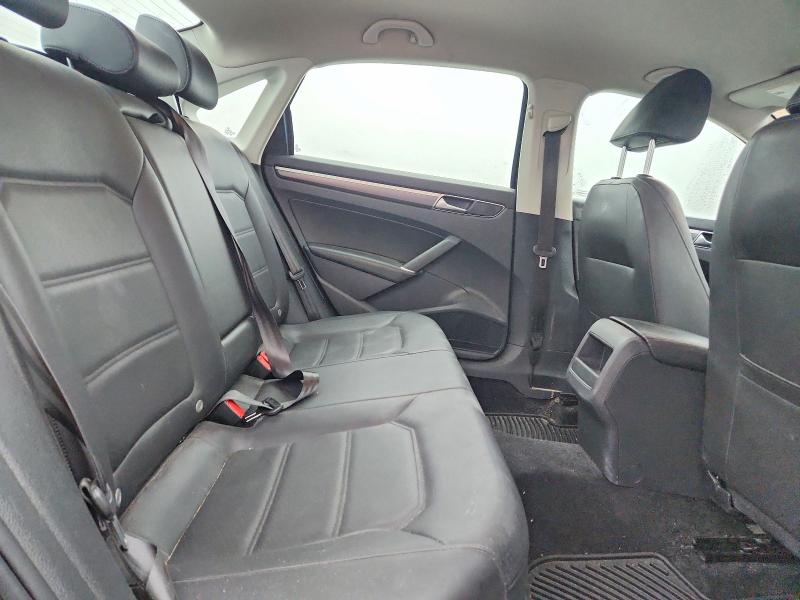 Photo 10 from auction – 2018 VOLKSWAGEN PASSAT S with VIN 1VWAA7A36JC003274