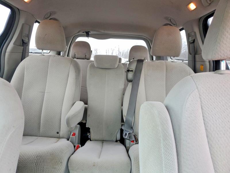 Photo 10 from auction – 2012 TOYOTA SIENNA LE with VIN 5TDKK3DC3CS201580