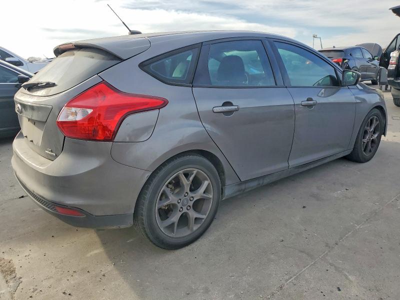 Photo 3 from auction – 2014 FORD FOCUS SE with VIN 1FADP3K29EL422390