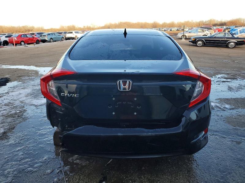 Photo 6 from auction – 2017 HONDA CIVIC with VIN 19XFC2F74HE079063