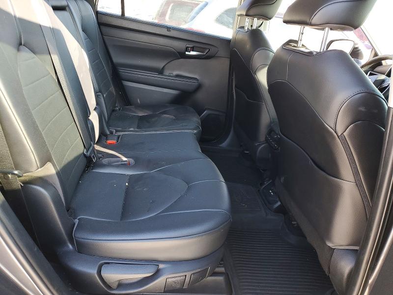Photo 11 from auction – 2021 TOYOTA HIGHLANDER with VIN 5TDGZRBH3MS544345