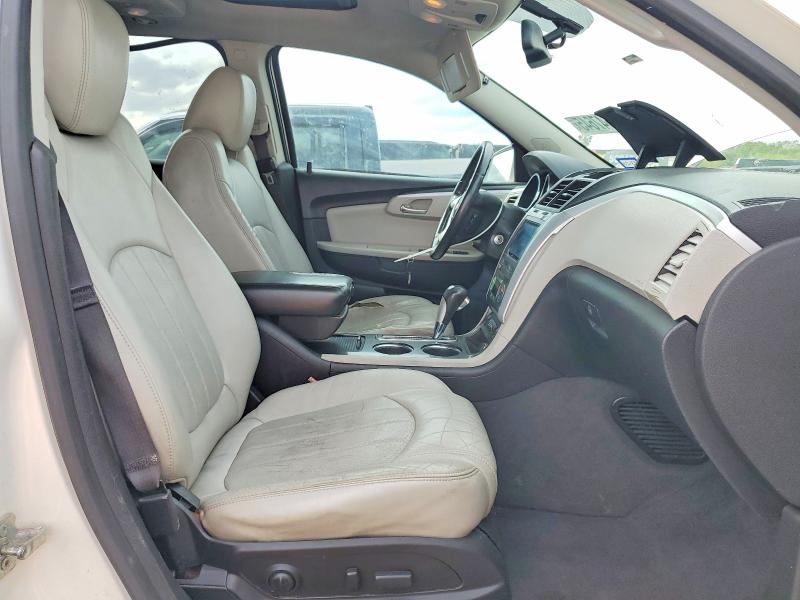 Photo 7 from auction – 2012 CHEVROLET TRAVERSE L with VIN 1GNKRLED8CJ123286