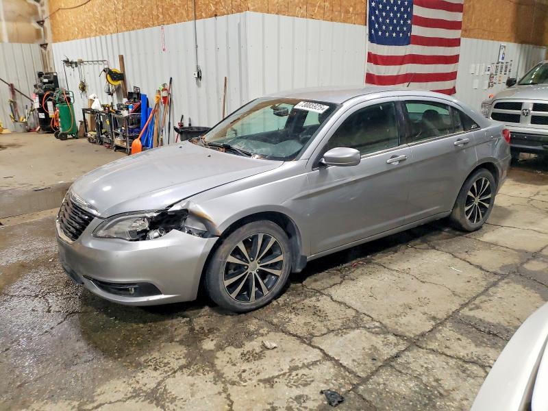 CHRYSLER 200 TOURIN 2013 with VIN 1C3CCBBB6DN602588 - Photo from auction