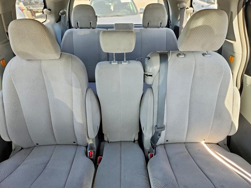 Photo 10 from auction – 2012 TOYOTA SIENNA with VIN 5TDKK3DC7CS210346