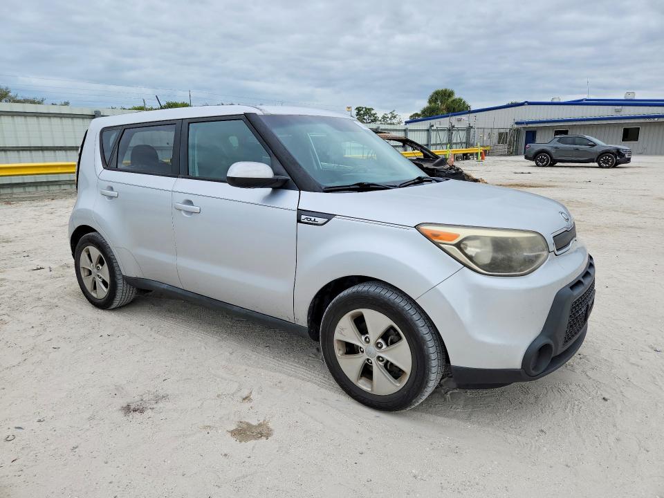 Photo 4 from auction – 2015 KIA SOUL with VIN KNDJN2A27F7750027