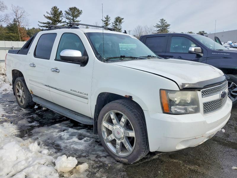 Photo 4 from auction – 2009 CHEVROLET AVALANCHE with VIN 3GNFK32089G289938