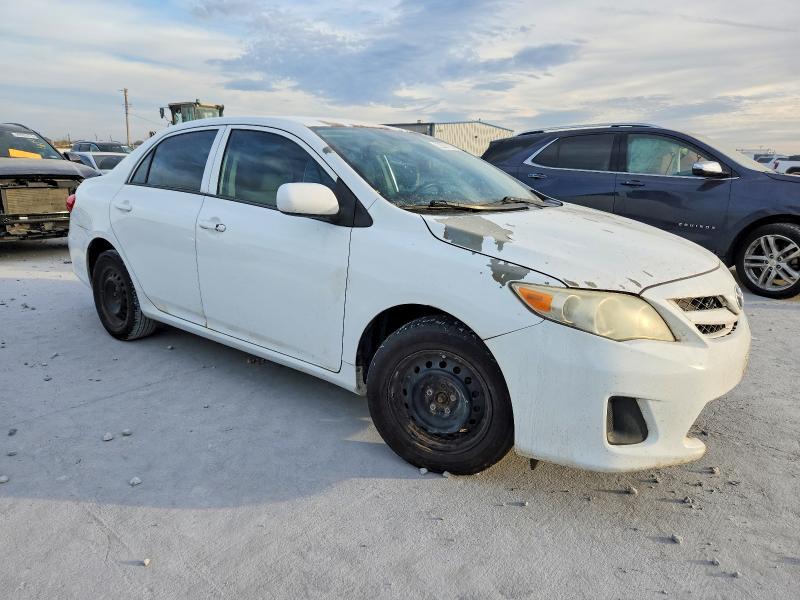 Photo 4 from auction – 2013 TOYOTA COROLLA BA with VIN 5YFBU4EE8DP134565