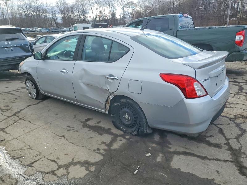 Photo 2 from auction – 2019 NISSAN VERSA S with VIN 3N1CN7AP2KL863474