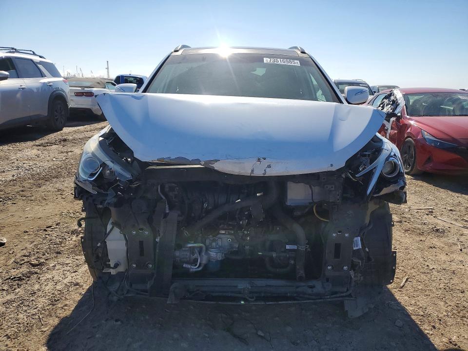 Photo 5 from auction – 2017 HYUNDAI SANTA FE S with VIN 5NMZU3LB5HH047160