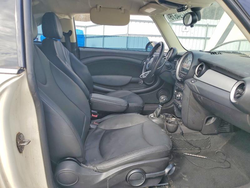 Photo 7 from auction – 2012 MINI COOPER with VIN WMWSU3C57CT543710