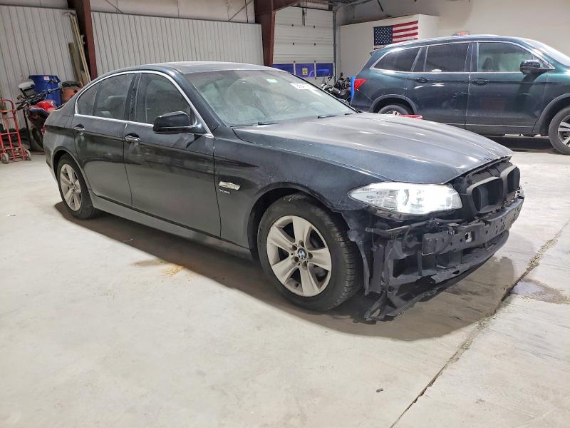 Photo 4 from auction – 2012 BMW 528 XI with VIN WBAXH5C59CDW06743