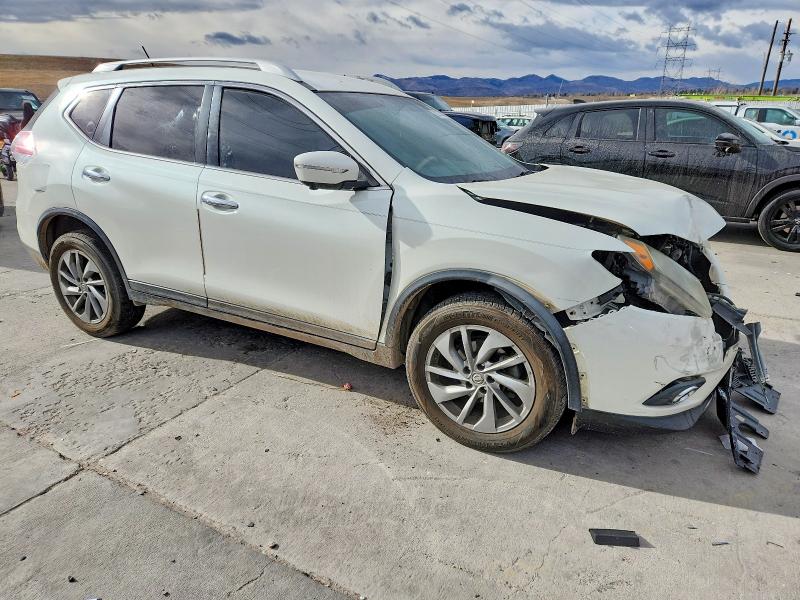 Photo 4 from auction – 2015 NISSAN ROGUE S with VIN 5N1AT2MV2FC820810
