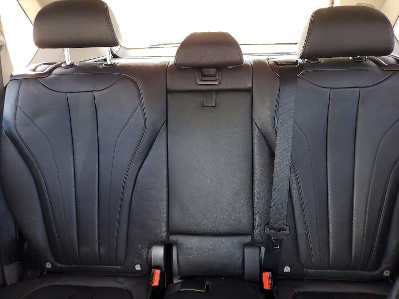 Photo 10 from auction – 2015 BMW X5 XDRIVE3 with VIN 5UXKR0C51F0P03443
